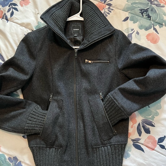 Express Coat - Picture 15 of 15